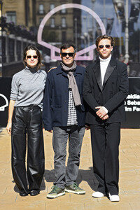 Ankunft vom François Ozon und Cast auf dem San Sebastian International Film Festival 2025