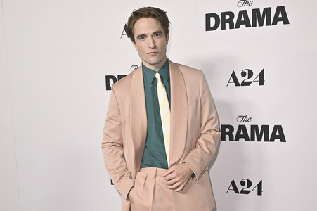 Filmpremiere 'Das Drama - Noch mal auf Anfang' in Los Angeles