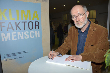 Ausstellungseröffnung 'Klima Faktor Mensch' in Haar