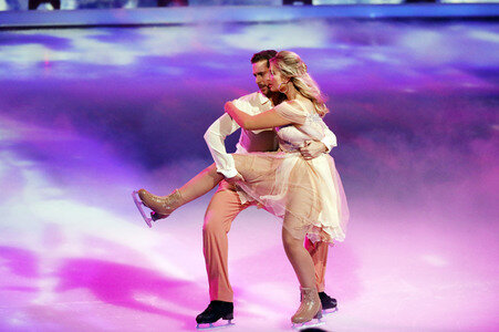 2. Live-Sendung der TV Show 'Dancing on Ice' in Köln