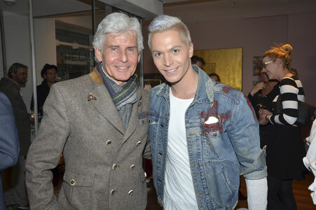 PopUp Store Fashion Art Gallery Opening in München