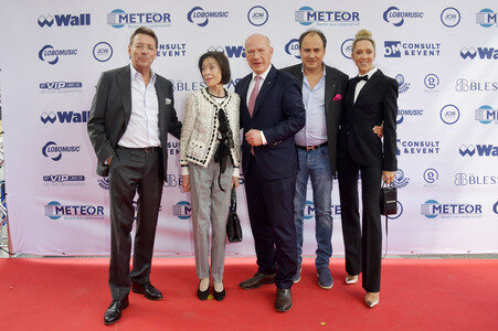 Offizielle Einweihung des Harald-Juhnke-Platzes in Berlin