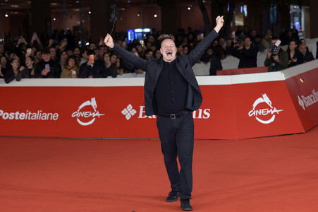 Filmpremiere 'Un tranquillo funerale di famiglia', Internationales Filmfestival Rom 2026