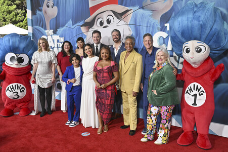 Filmpremiere 'Der Kater mit Hut' in Burbank
