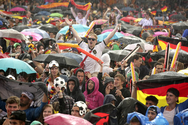 WM-Fanmeile beim Spiel Deutschland gegen USA, Berlin