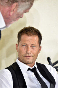 Photocall 'Head Full of Honey' in Berlin