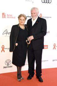 Benefizgala 'Künstler gegen Aids - Die Gala 2016' in Berlin