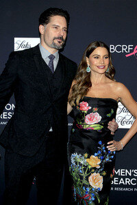 Benefiz-Gala 'The Women's Cancer Research Fund's an Unforgettable Evening' in Beverly Hills