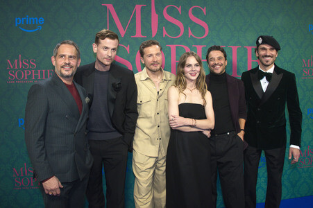 Serienpremiere 'Miss Sophie - Same Procedure as Every Year' in Berlin
