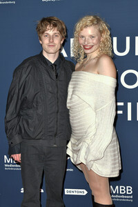 Festival Opening und Filmpremiere 'Sentimental Value', Around the World in 14 Films Weltkinofestival 2025 in Berlin