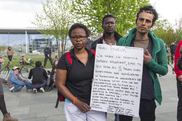 Refugees Demonstration vom Pariser Platz zum Kanzleramt, Berlin