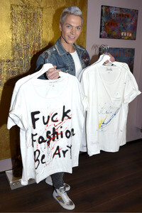PopUp Store Fashion Art Gallery Opening in München