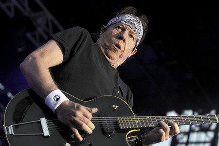 Konzert von George Thorogood and the Destroyers in Readington