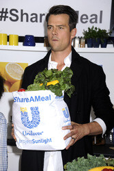 'Share a Meal' Event, New York