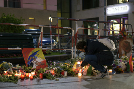Gedenken an die Opfer des Anschlags von Nizza in Berlin