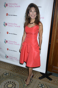 Outstanding Mother Awards 2018 in New York