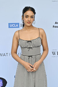 Rape Treatment Center and Stuart House Brunch mit dem Cast von 'The Pitt' in Los Angeles