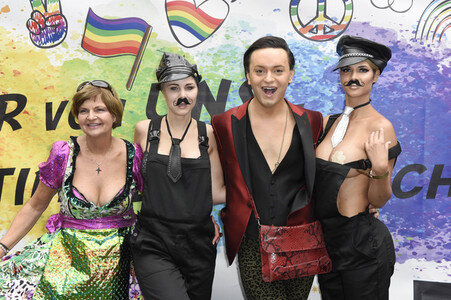 JFMS Truck zum Christopher Street Day in Berlin