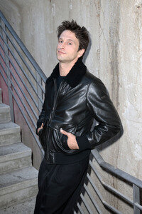 Ausstellungseröffnung 'Wer bist du in einem Raum, in dem du jeder sein kannst?' in Berlin