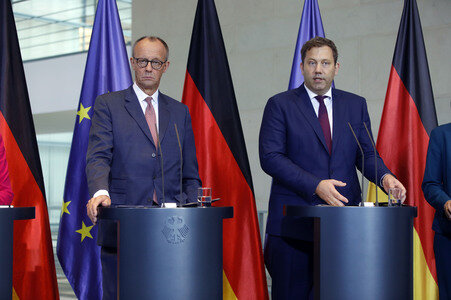 Treffen des Bundeskanzlers mit Vertretern der Automobilindustrie in Berlin