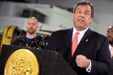 Chris Christie trifft Sandy-geschädigte Hausbesitzer, Manahawkin