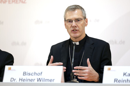 Pressegespräch bei der bei der Herbst-Vollversammlung der Deutschen Bischofskonferenz in Fulda
