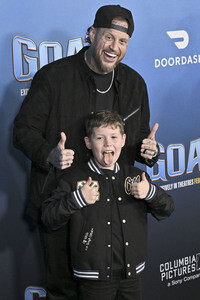 Filmpremiere 'G.O.A.T. - Bock auf große Sprünge' in Los Angeles