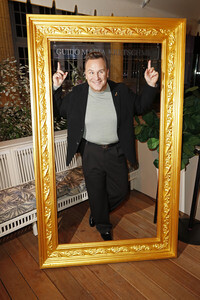 Guido Maria Kretschmer for Bridgerton 'The Regency Dinner' in Hamburg