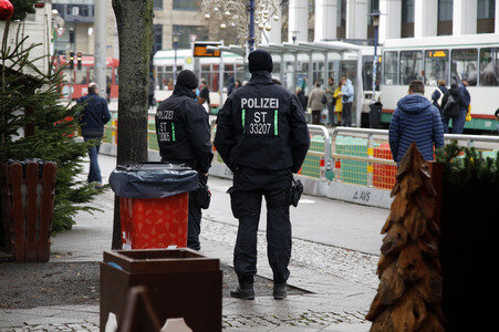 Eröffnung des Magdeburger Weihnachtsmarktes 2025 in Magdeburg