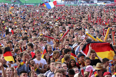WM-Fanfest beim Spiel Deutschland gegen Frankreich, Hamburg