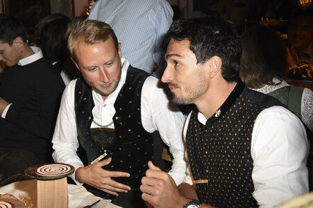 Oktoberfest 2017 Eröffnungsabend in der Käfer Wiesn-Schänke in München