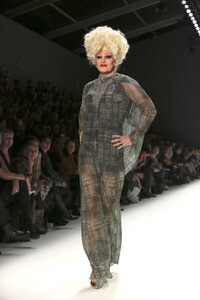 Riani Fashion Show auf der Mercedes-Benz Fashion Week Autumn/Winter 2016 in Berlin