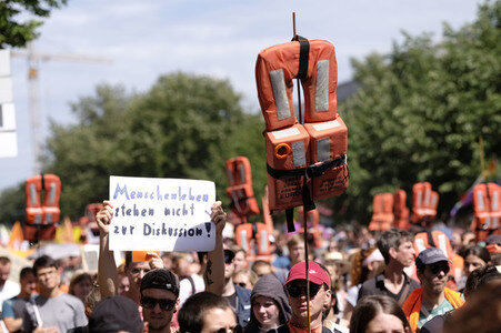 Demonstration für Seenotrettung auf dem Mittelmeer in Berlin