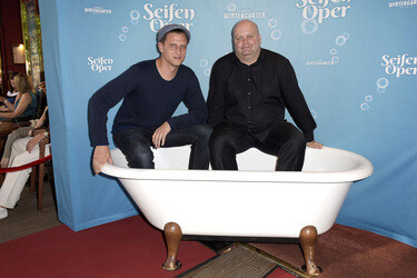 Premiere der Show 'Seifen Oper' in Berlin