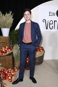 Serienpremiere 'Ein Hof zum Verlieben' in Berlin