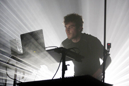 Konzert von Nicolas Jaar in Hamburg