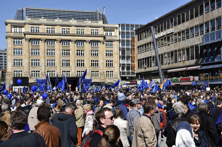 'Pulse of Europe' Kundgebung in Frankfurt