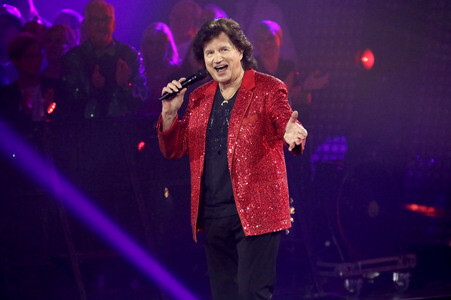 TV-Show 'Silvester-Schlagerbooom 2026 live - Die Wunderlichtershow!' in München