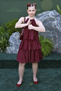 Season 2 Premiere 'Avatar - Der Herr der Elemente' in Los Angeles