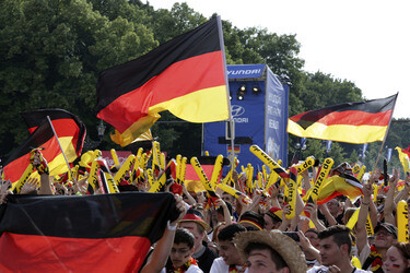 WM-Fanmeile vor dem Spiel Deutschland gegen Portugal, Berlin