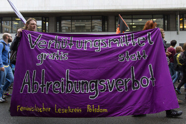 Gegendemonstration zum 'Marsch für das Leben', Berlin