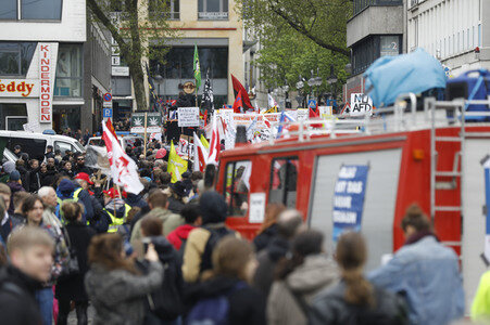 Demonstrationen gegen den AfD Bundesparteitag in Köln