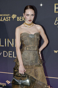 Weltpremiere der 'Blinded by Delight' Grand Show 2025 in Berlin