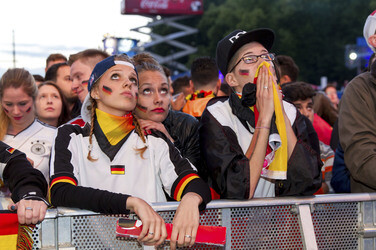 WM-Fanmeile beim Spiel Deutschland gegen Ghana, Berlin