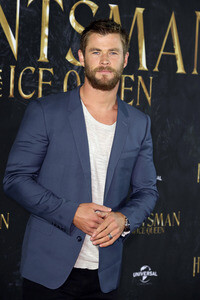Photocall zu 'The Huntsman & the Ice Queen' in Hamburg