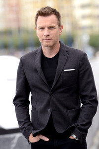 'American Pastoral' Photocall, San Sebastian Film Festival 2016
