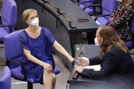 233. Sitzung des Deutschen Bundestages in Berlin