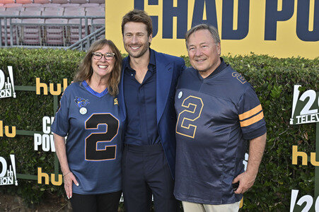 Serienpremiere 'Chad Powers' in Pasadena