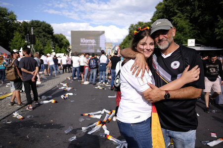 FIFA WM Public Viewing Deutschland gegen Südkorea in Berlin