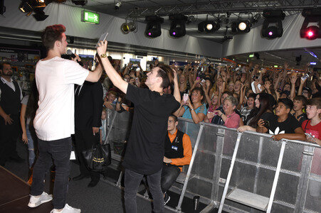 Auftritt der Lochis in München